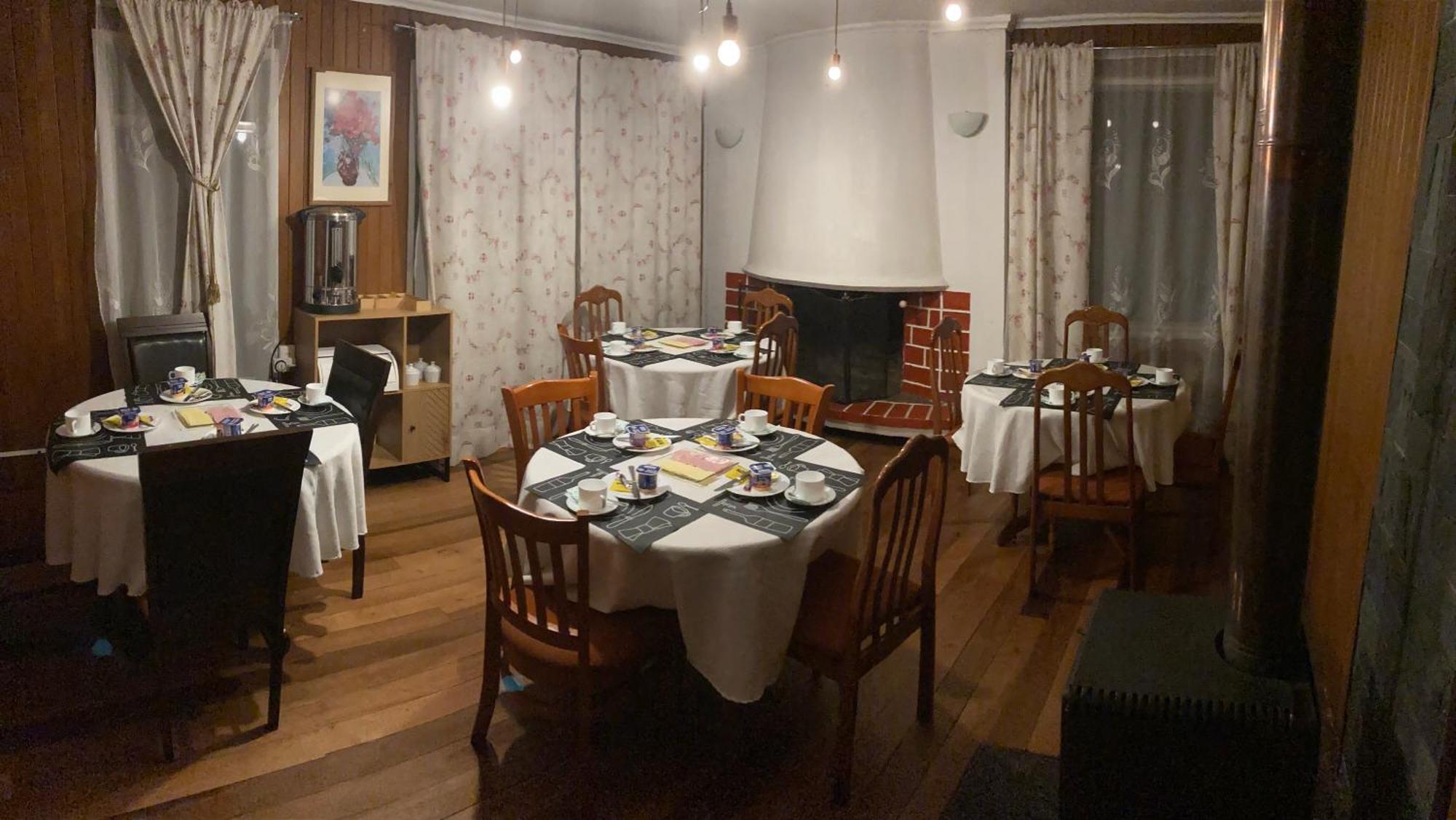 Hostal Argentina Osorno Εξωτερικό φωτογραφία